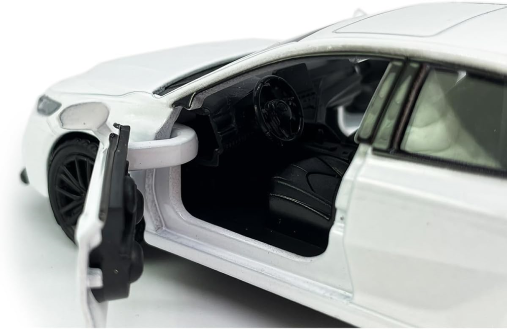 Toyota Camry Sport Die Cast Model Car - Image 5