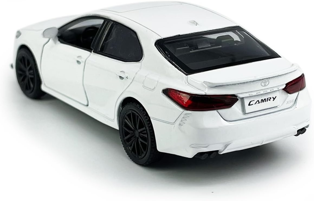 Toyota Camry Sport Die Cast Model Car - Image 6