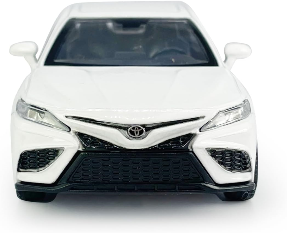 Toyota Camry Sport Die Cast Model Car - Image 7